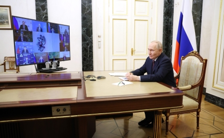 Совещание Владимира Путина с членами Правительства