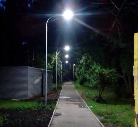 Тротуар + свет = безопасность