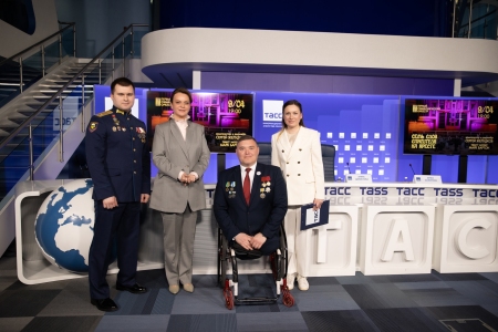 Более 2 660 000 запросов на оказание помощи в фонд «Защитники Отечества»