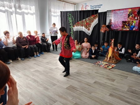 Школа - мост между культурами