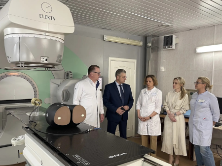В Ульяновском онкологическом диспансере аппараты лучевой терапии приняли первых пациентов после ремонта